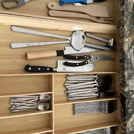 Ibiza فيلة Miechów