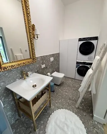 Ibiza فيلة Miechów